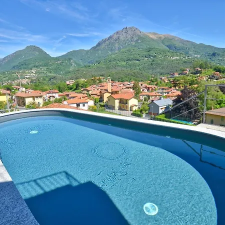 Apartment Felice Sul 2-bedroom Lakeview