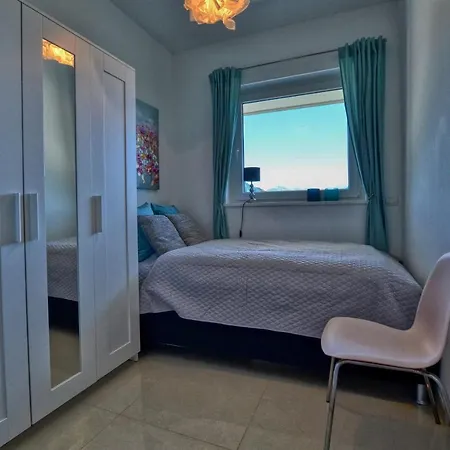 Felice Sul 2-bedroom Lakeview 메나지오